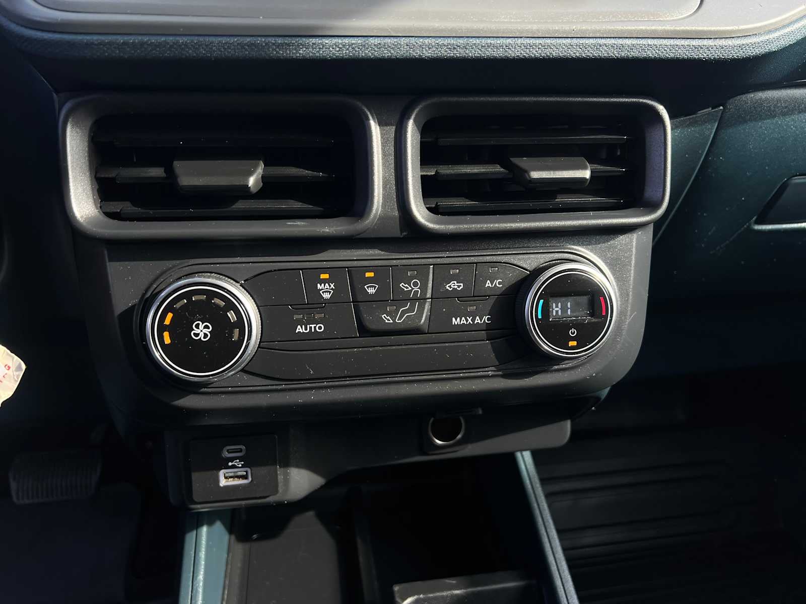 2022 Ford Maverick XL