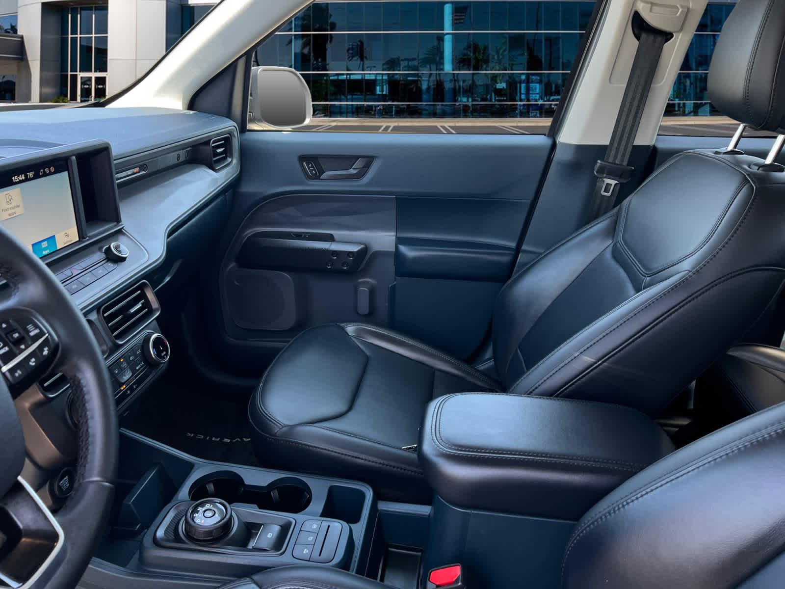 2023 Ford Maverick Lariat
