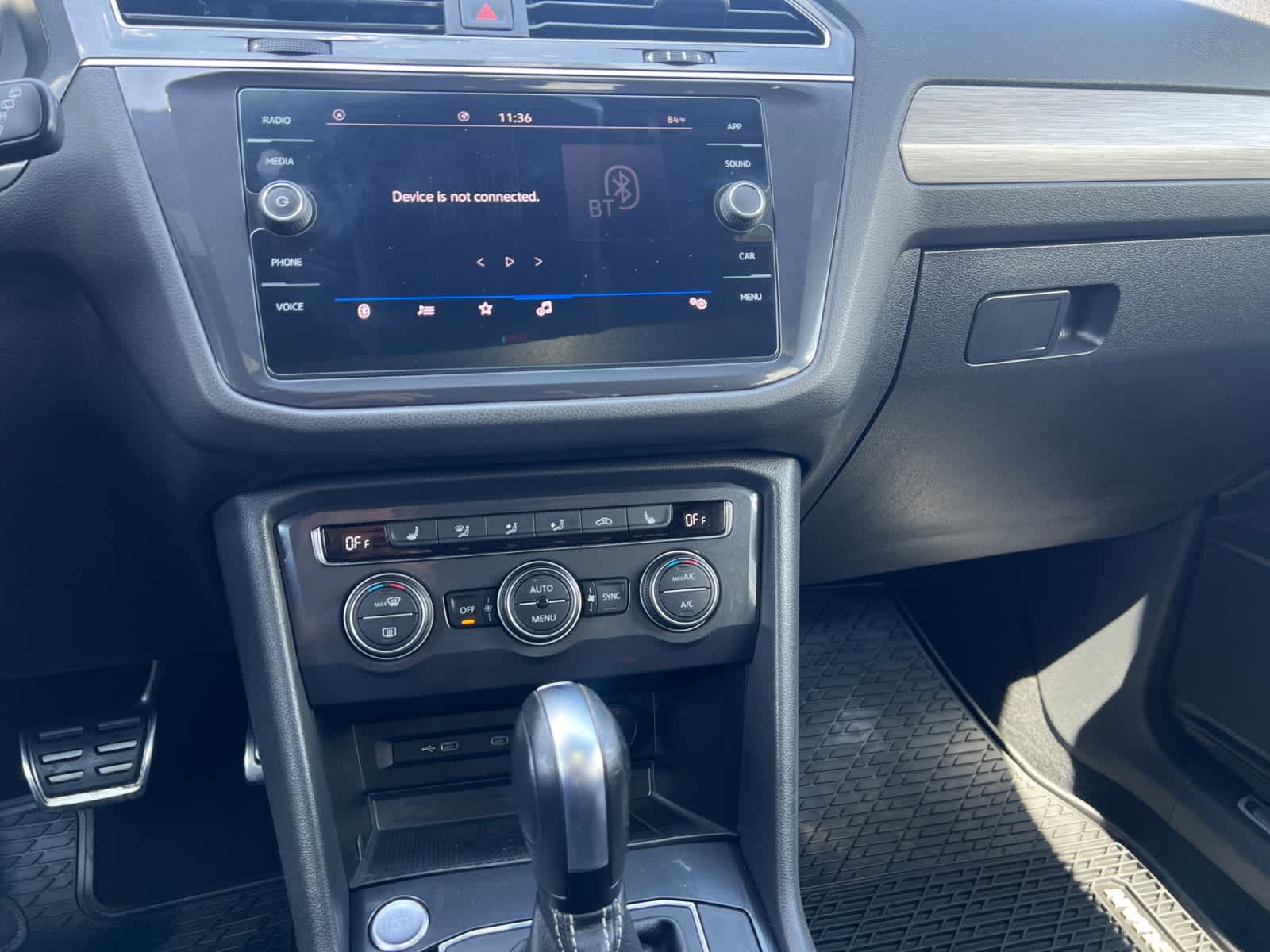 2021 Volkswagen Tiguan SE R-Line Black