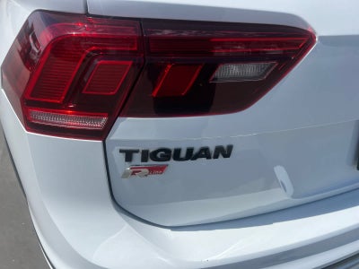 2021 Volkswagen Tiguan SE R-Line Black