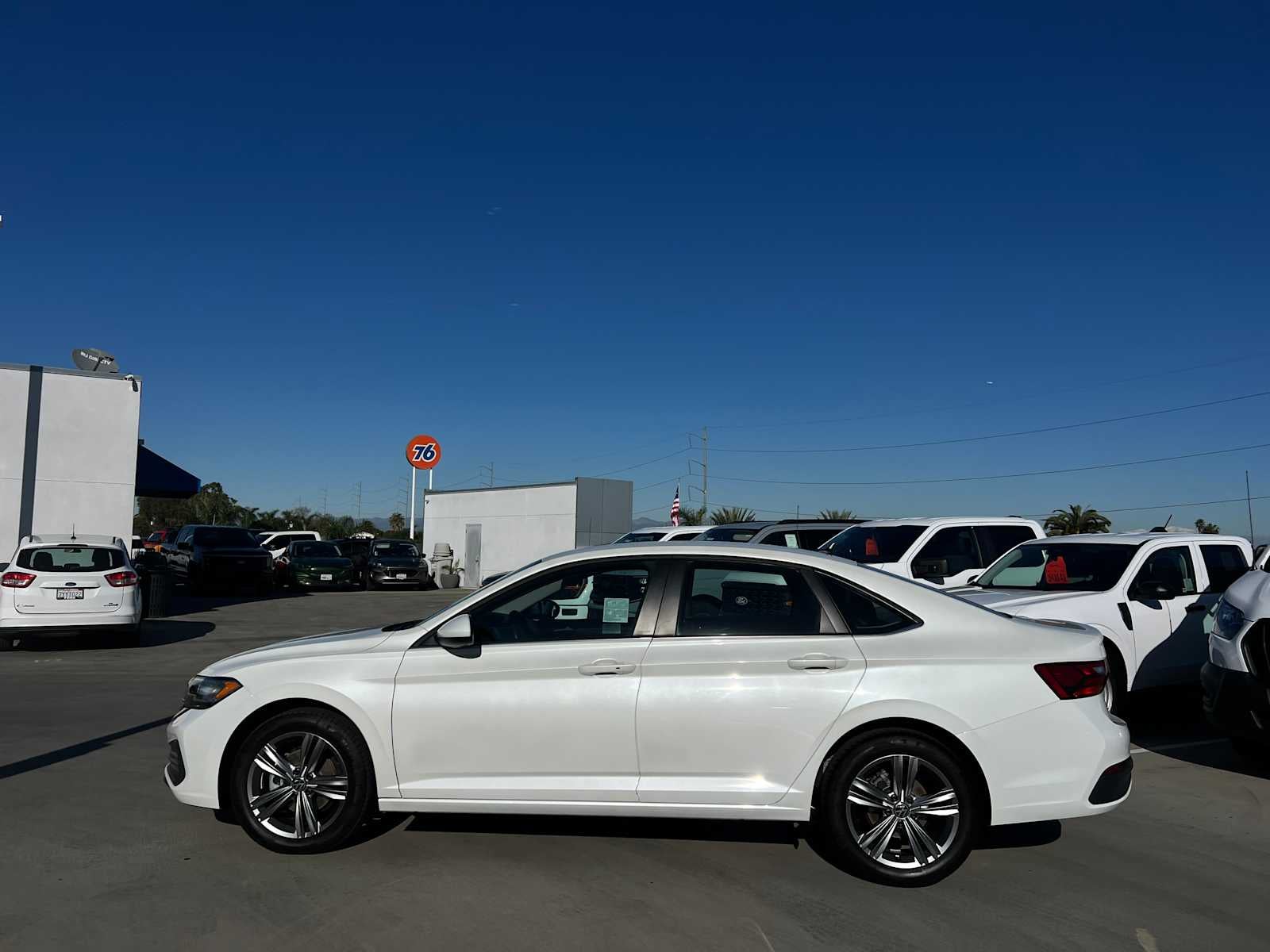 2023 Volkswagen Jetta SE