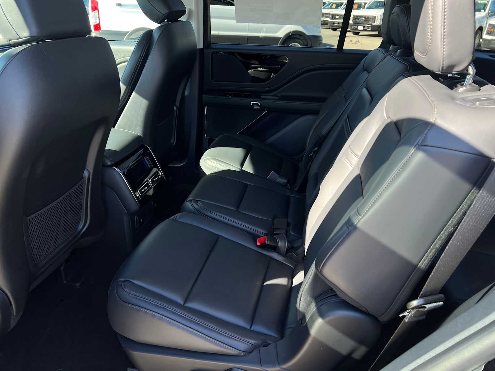 2026 Lincoln Aviator Livery