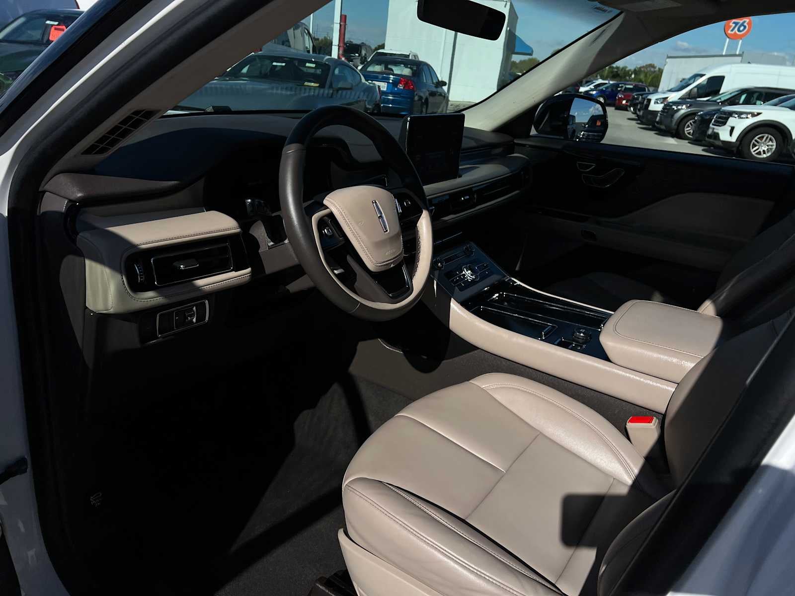 2023 Lincoln Aviator Standard