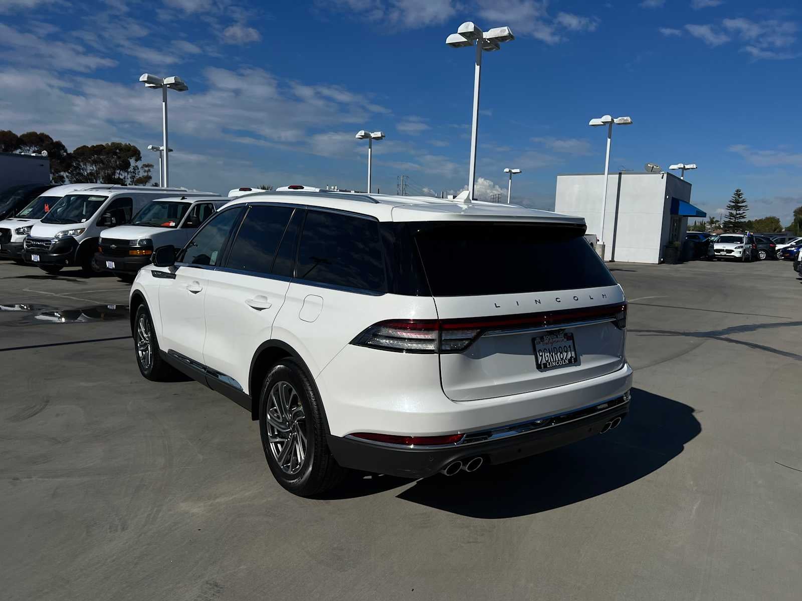 2023 Lincoln Aviator Standard