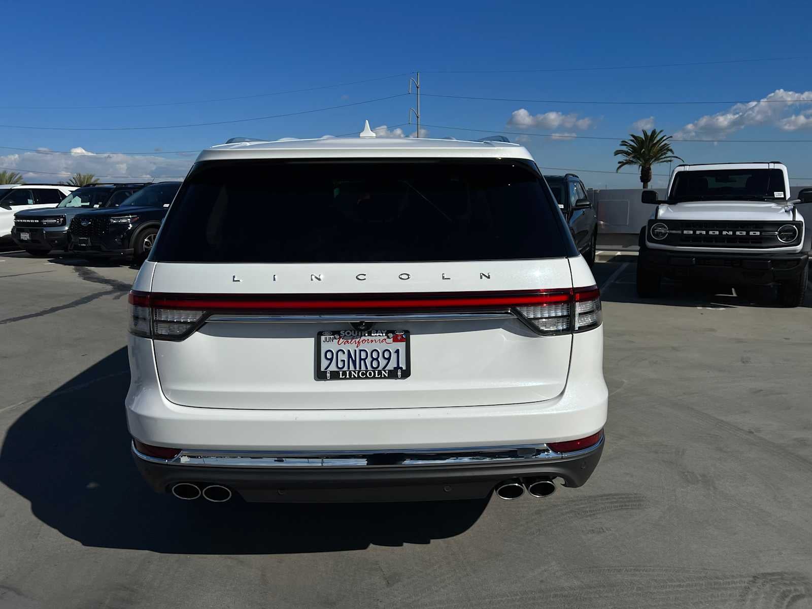 2023 Lincoln Aviator Standard