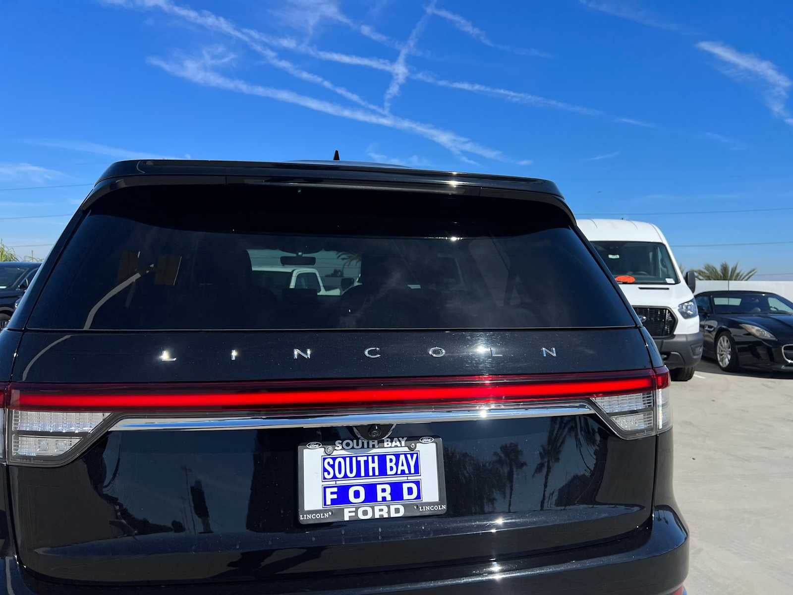 2023 Lincoln Aviator Standard