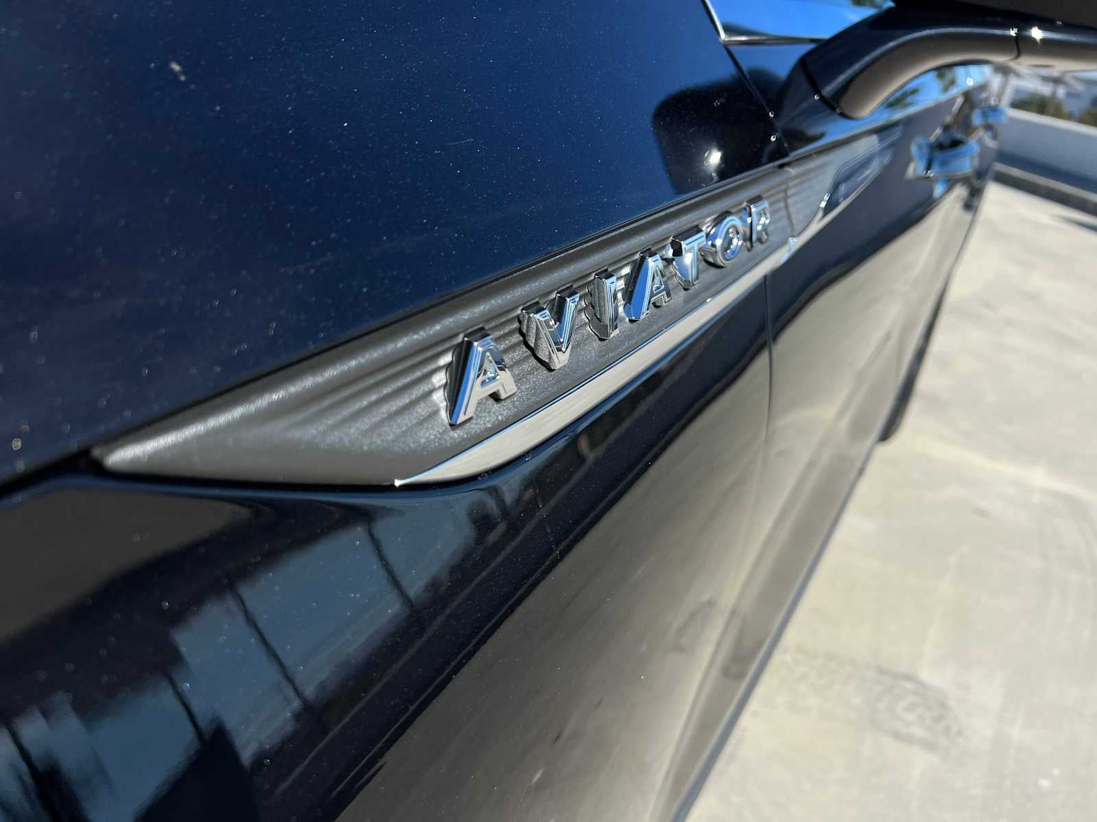 2023 Lincoln Aviator Standard