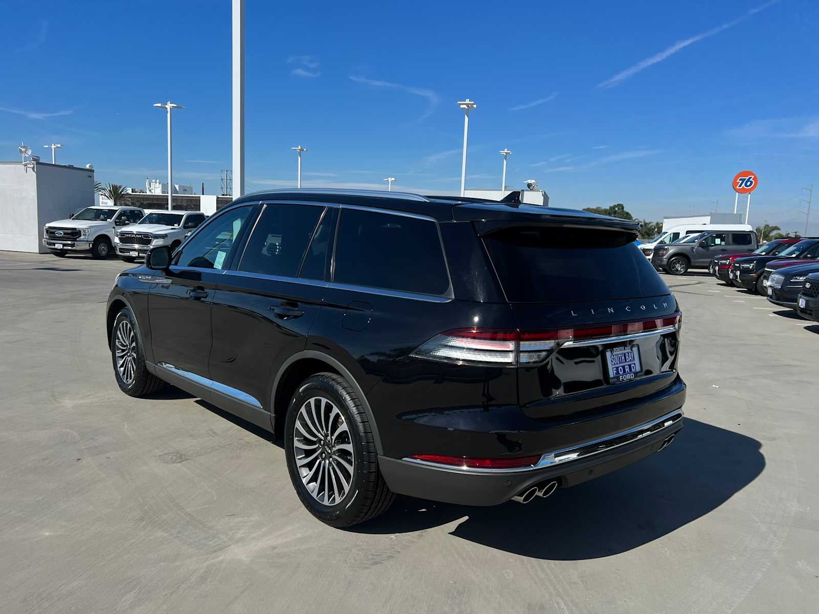 2023 Lincoln Aviator Standard