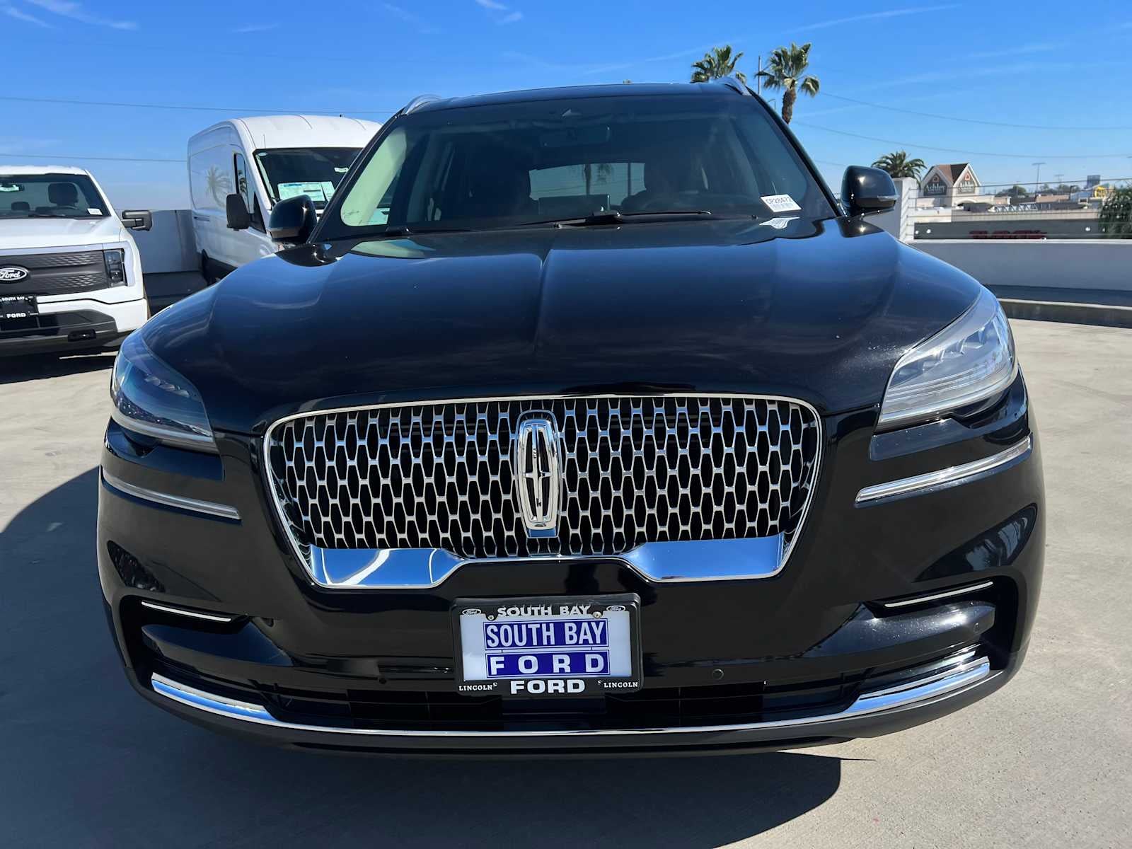 2023 Lincoln Aviator Standard