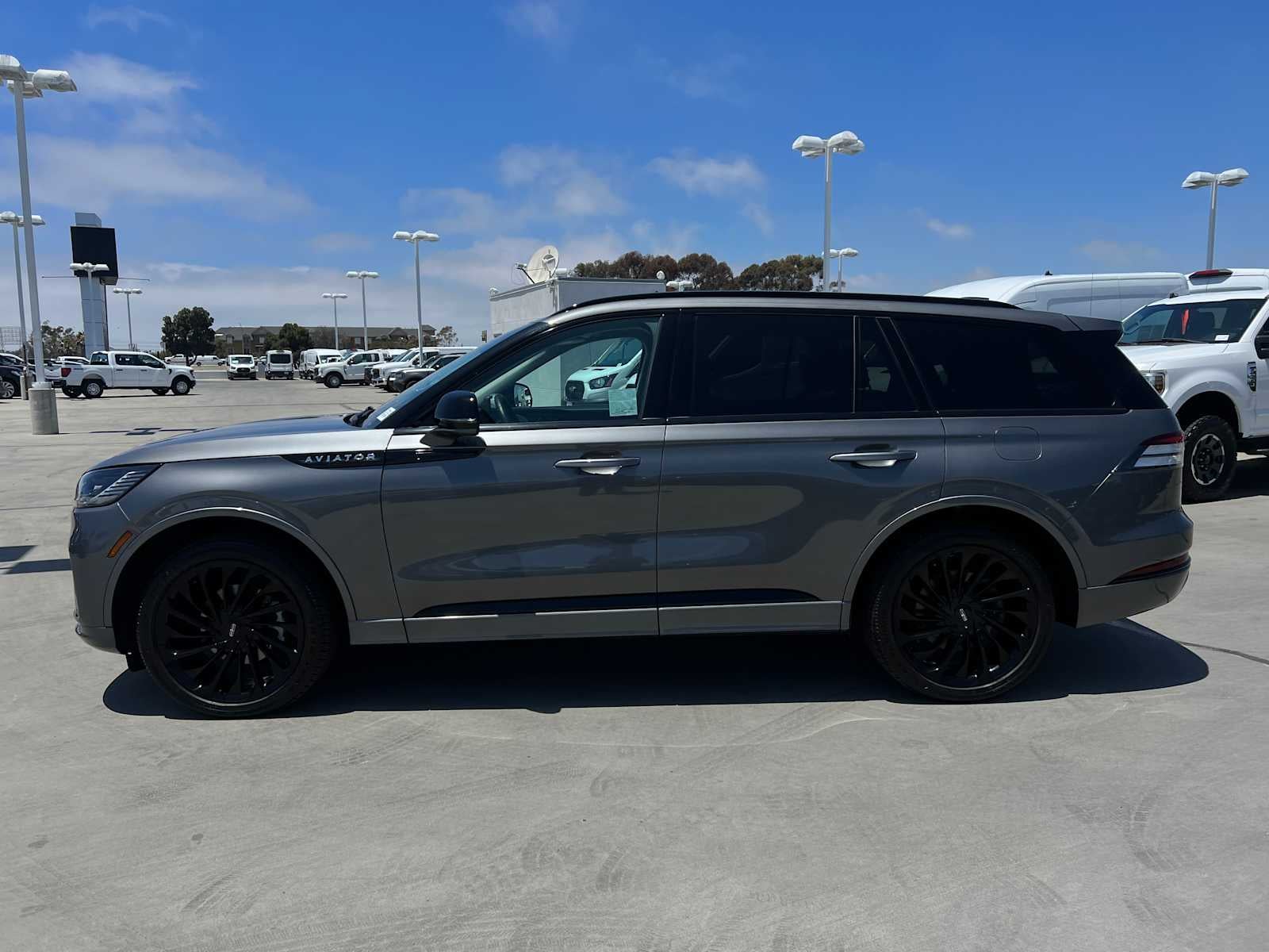 2025 Lincoln Aviator Reserve