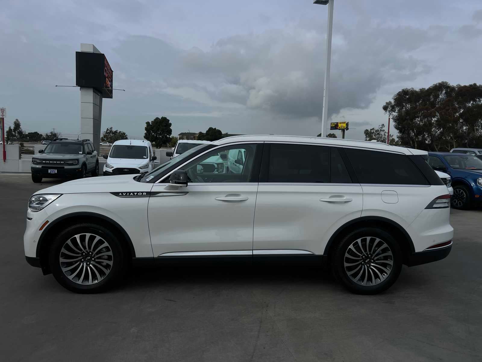 2023 Lincoln Aviator Reserve