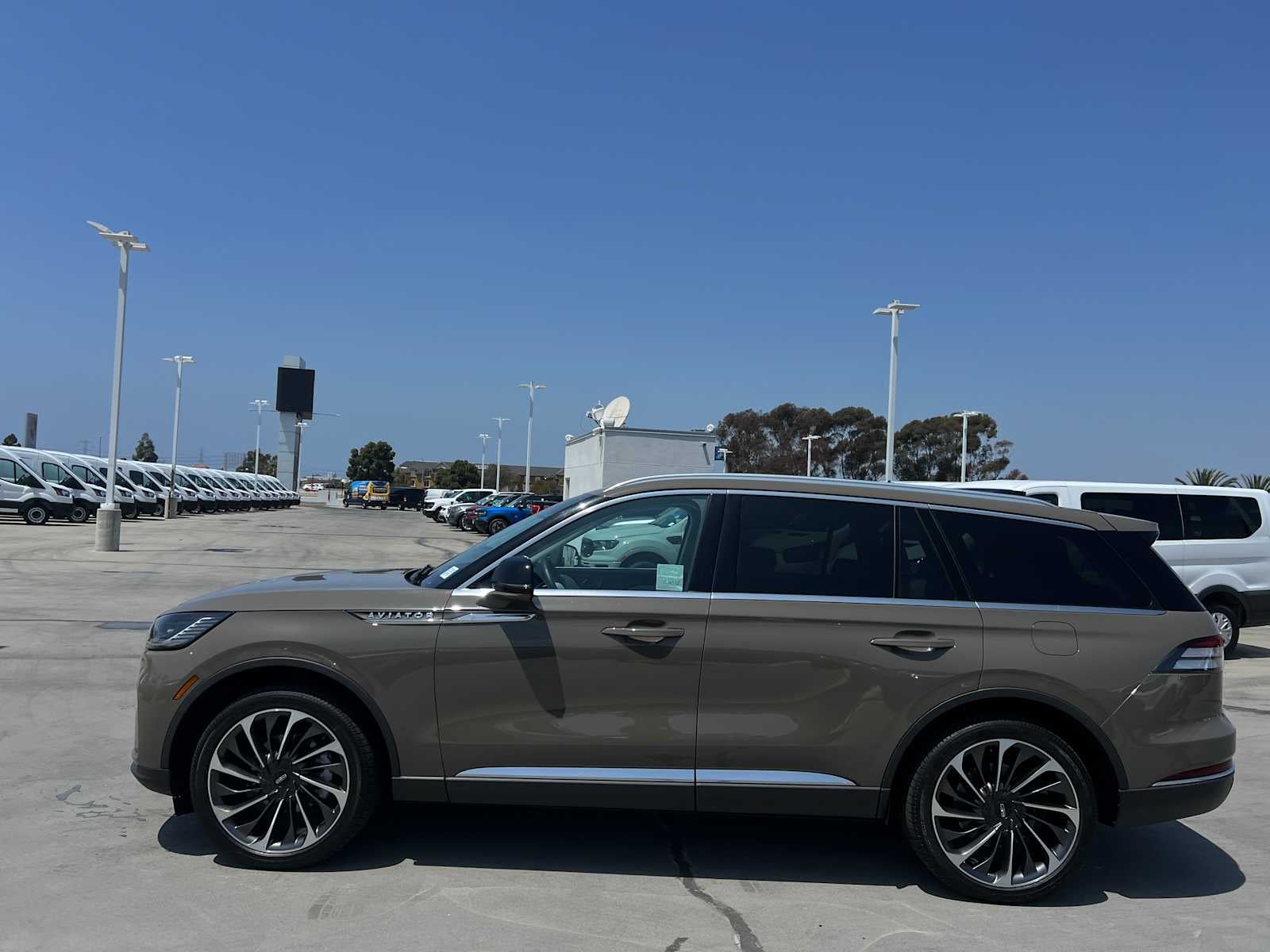 2025 Lincoln Aviator Reserve