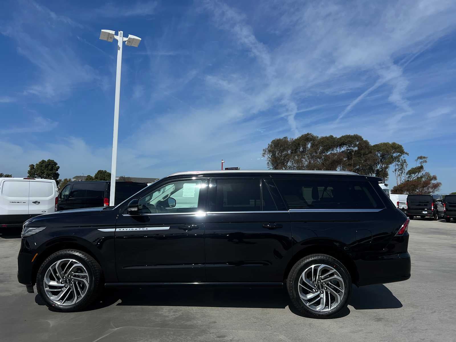 2026 Lincoln Navigator L Reserve