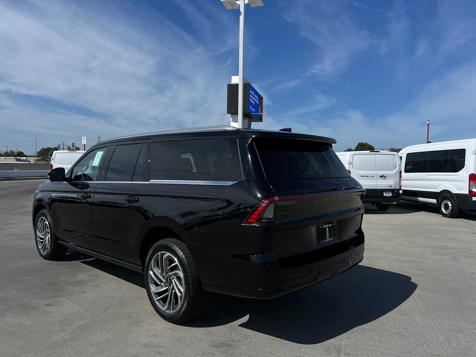2026 Lincoln Navigator L Reserve