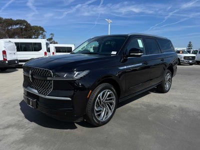2026 Lincoln Navigator L Reserve