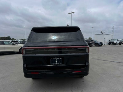 2026 Lincoln Navigator L Reserve