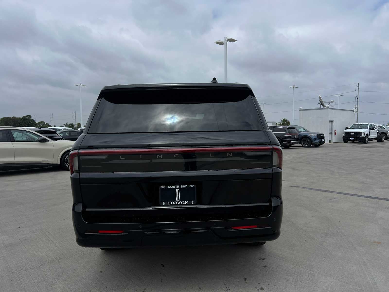2026 Lincoln Navigator L Reserve