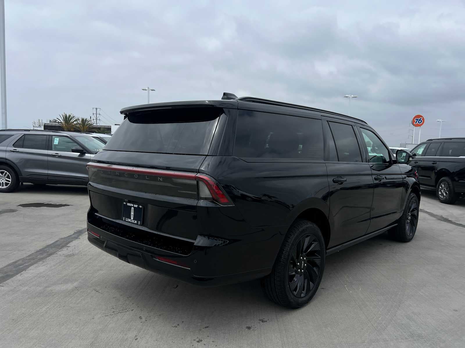 2026 Lincoln Navigator L Reserve