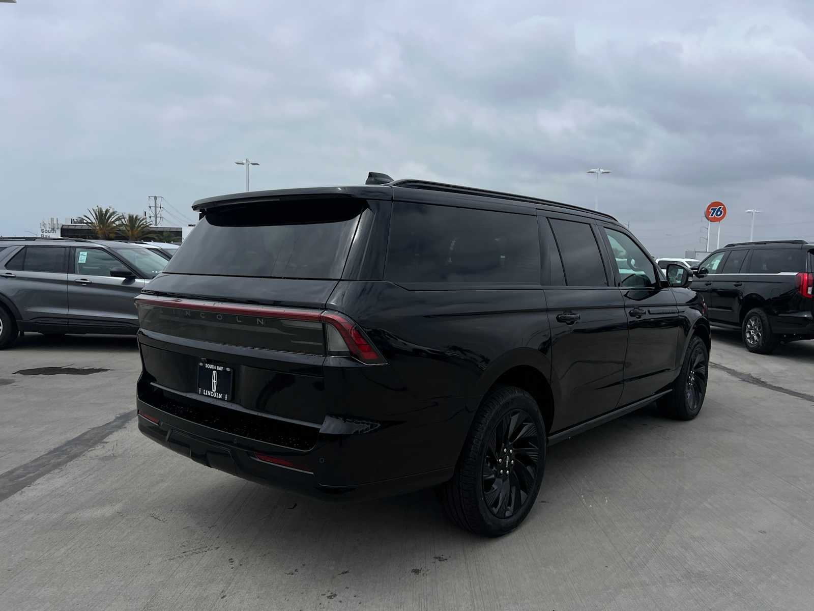 2026 Lincoln Navigator L Reserve