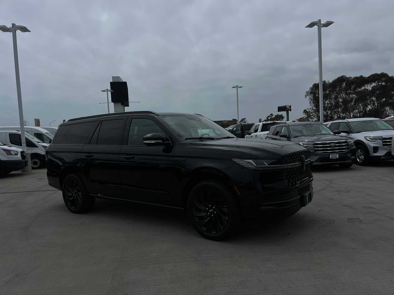 2026 Lincoln Navigator L Reserve