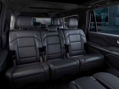 2027 Lincoln Navigator L Reserve