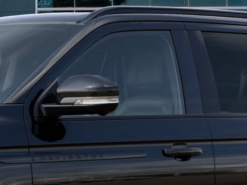 2027 Lincoln Navigator L Reserve