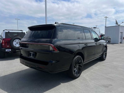 2026 Lincoln Navigator L Reserve