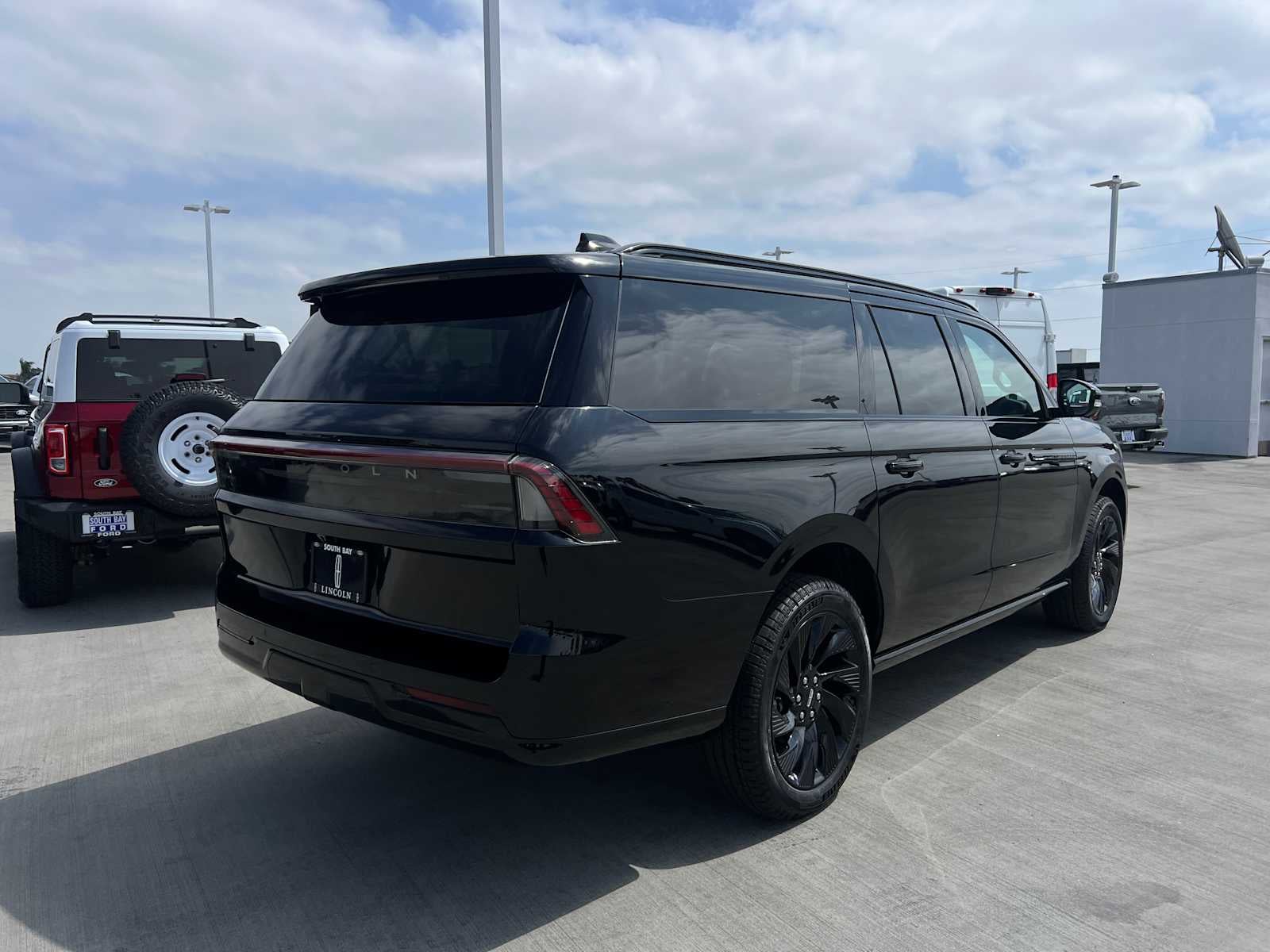 2026 Lincoln Navigator L Reserve