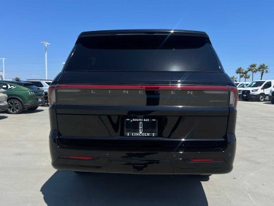 2026 Lincoln Navigator L Reserve