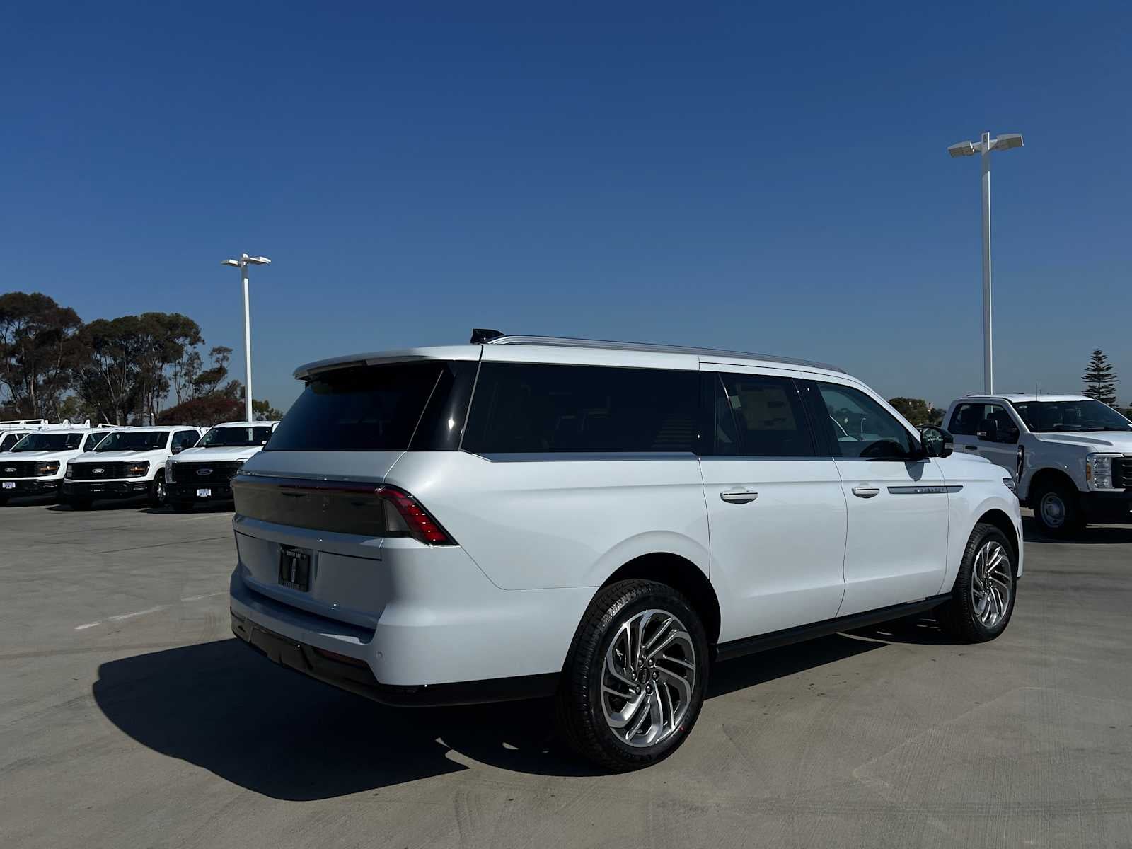 2026 Lincoln Navigator L Reserve