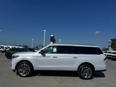 2026 Lincoln Navigator L Reserve