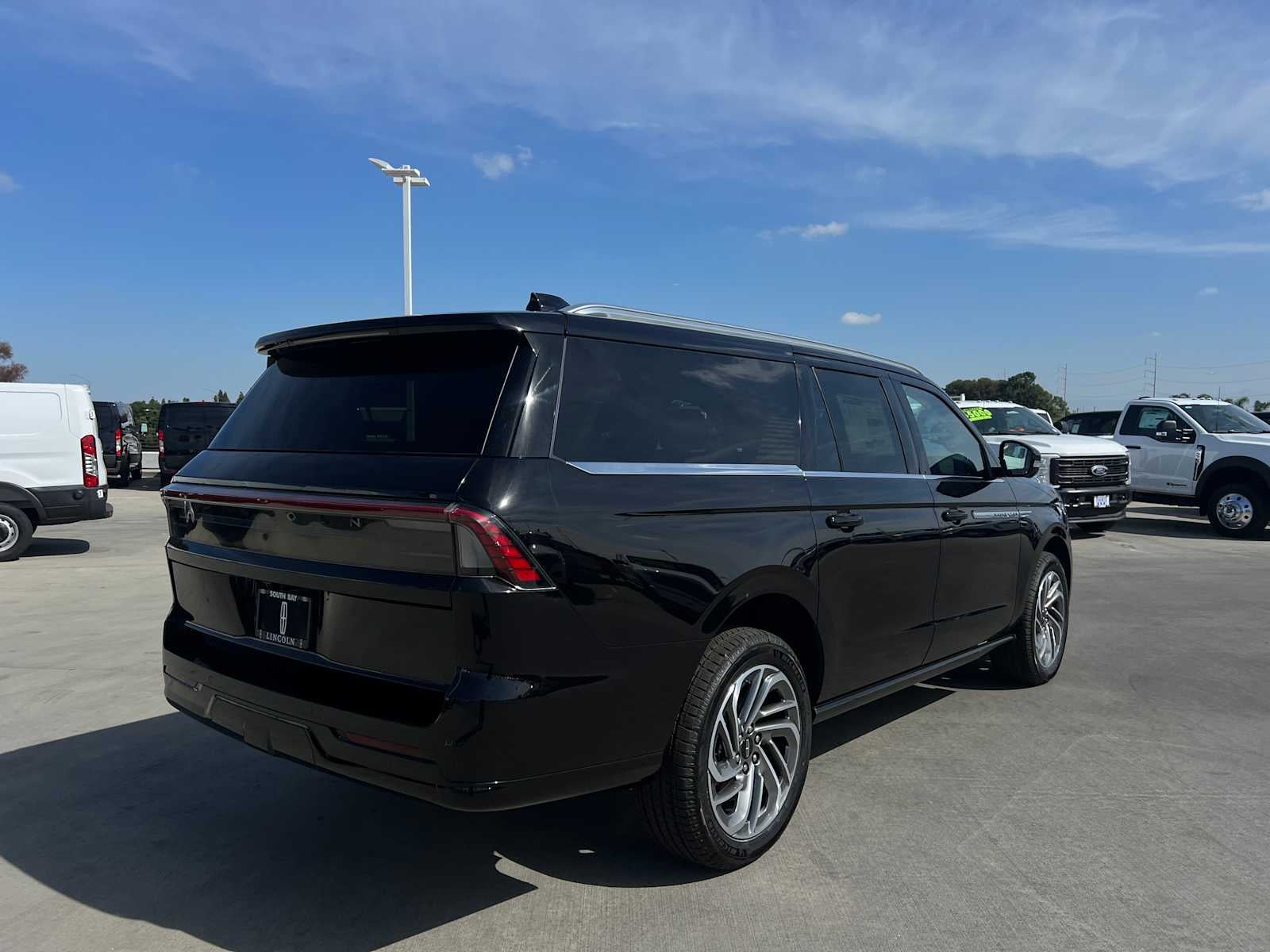 2026 Lincoln Navigator L Reserve