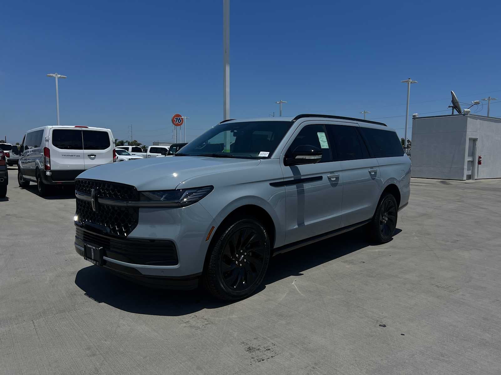 2026 Lincoln Navigator L Reserve