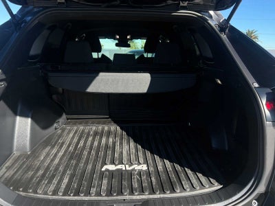 2025 Toyota RAV4 Hybrid SE