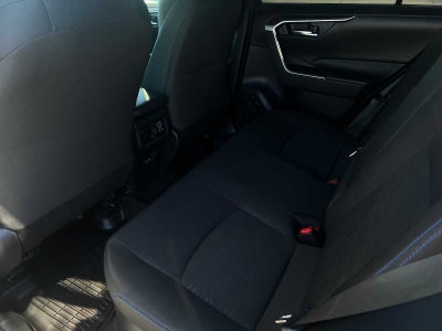 2025 Toyota RAV4 Hybrid SE