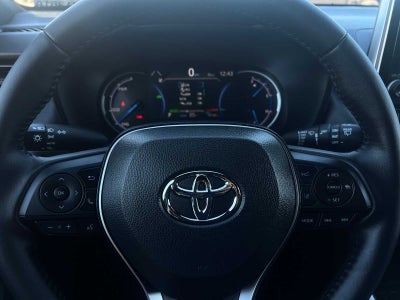 2025 Toyota RAV4 Hybrid SE