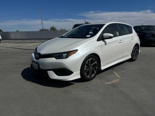 2017 Toyota Corolla iM CVT (Natl)