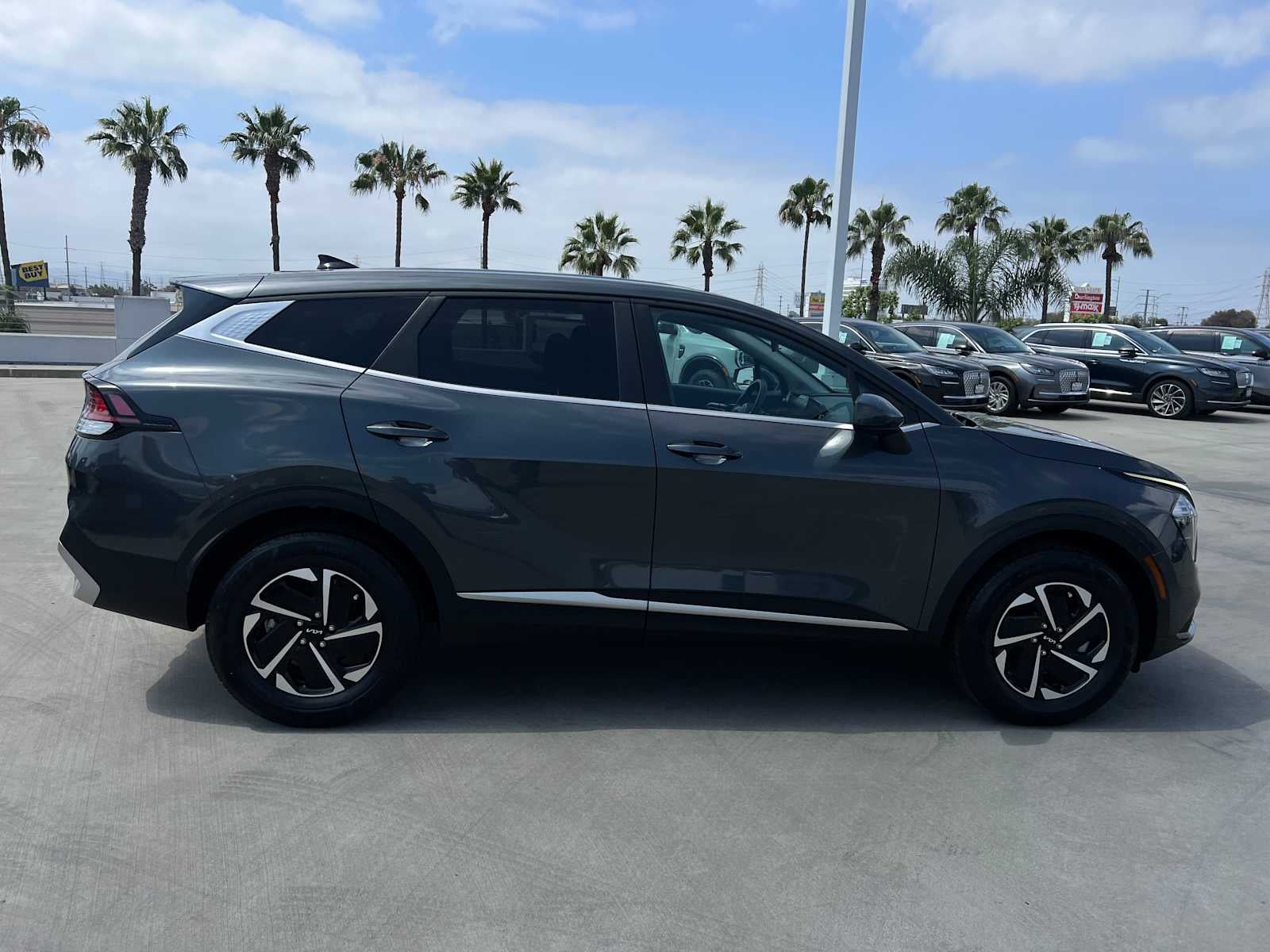 2023 Kia Sportage Hybrid LX