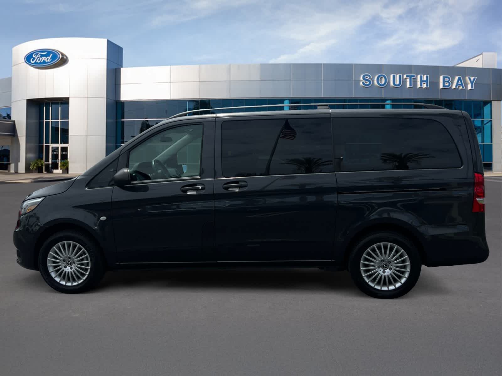 2022 Mercedes-Benz Metris Passenger Van Passenger