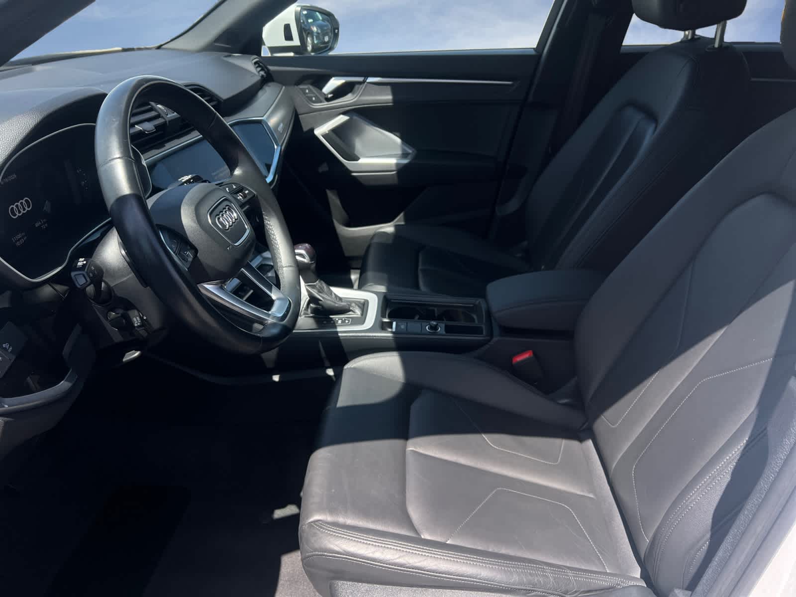 2024 Audi Q3 S line Premium