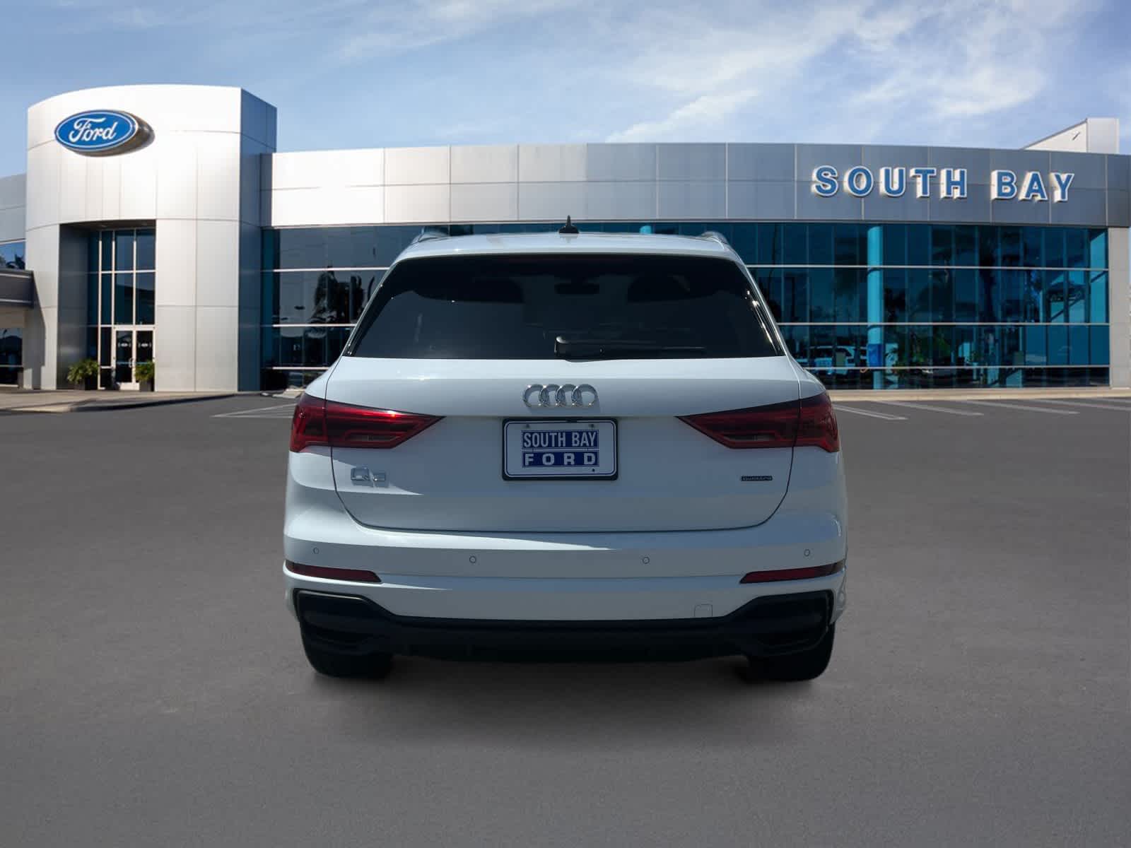 2024 Audi Q3 S line Premium