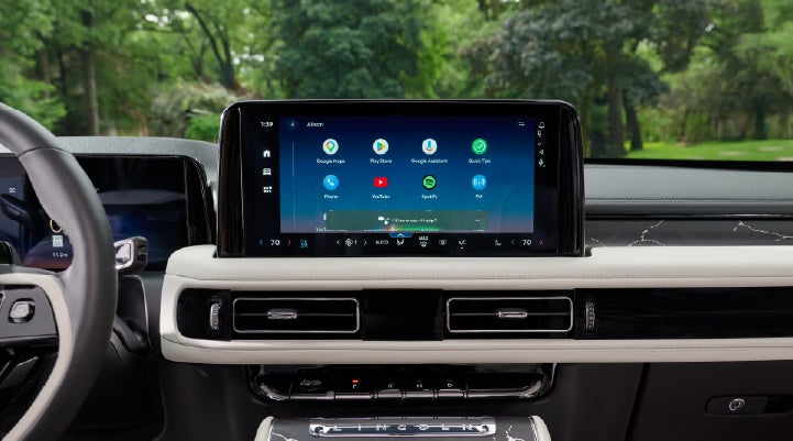 The center touchscreen inside a 2027 Lincoln Aviator® Black Label™ SUV | South Bay Lincoln in Hawthorne CA